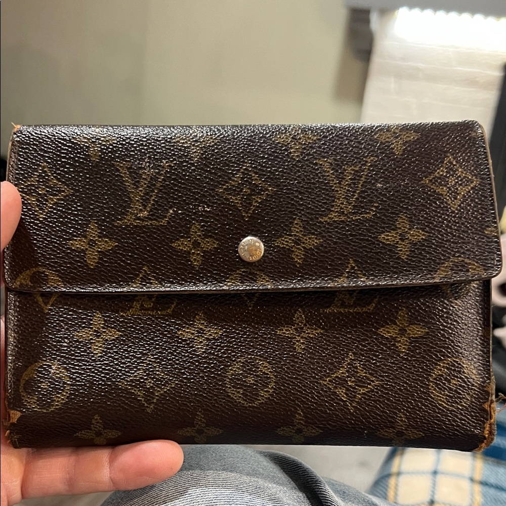 Louis Vuitton Brown Monogram Clutch